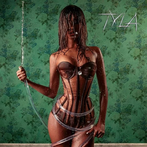 Tyla - Tyla + (Deluxe Edition) (Coke Bottle Clear Vinyl)